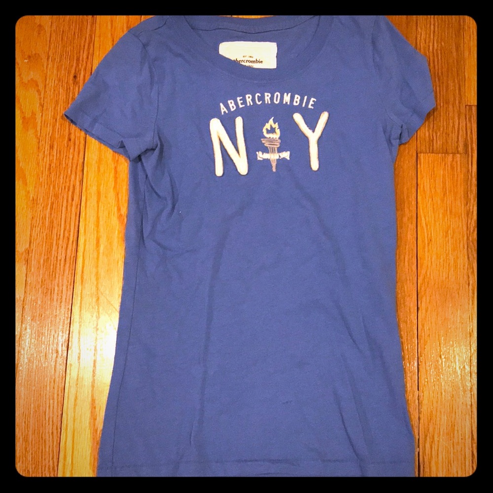 Abercrombie blue t-shirt